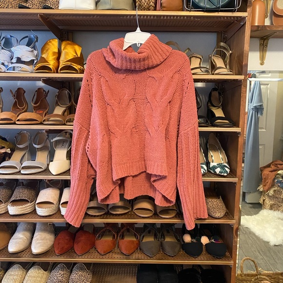 moon & madison Sweaters - NEW Dusty Pink Soft Knit Sweater